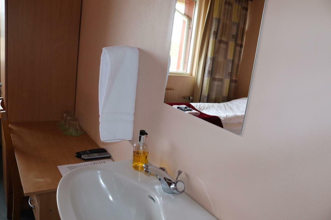 Hotel Hvitserkur Хвамстанги Екстериор снимка
